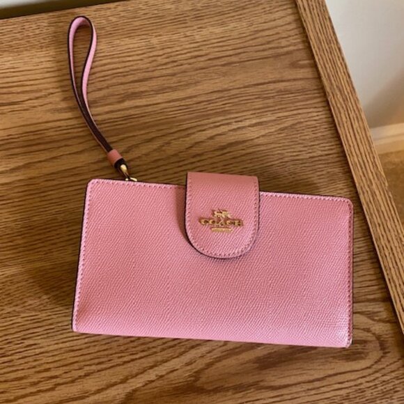 TECH WALLET (COACH C2869) GOLD/TRUE PINK - Picture 1 of 2